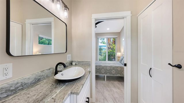 628 W OLYMPIA AVENUE, Punta Gorda, FL 33950