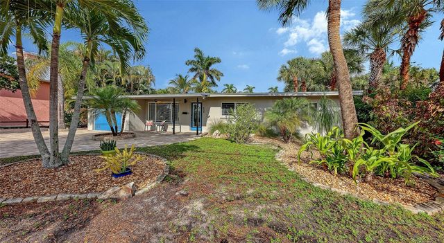 628 W OLYMPIA AVENUE, Punta Gorda, FL 33950