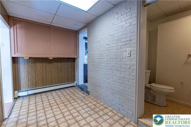 2020 Whitehall Avenue, South Whitehall Twp, PA 18104