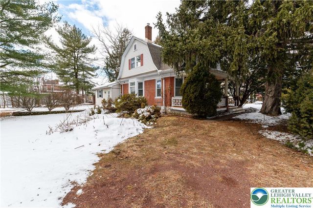 2020 Whitehall Avenue, South Whitehall Twp, PA 18104