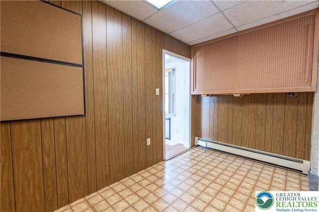 2020 Whitehall Avenue, South Whitehall Twp, PA 18104