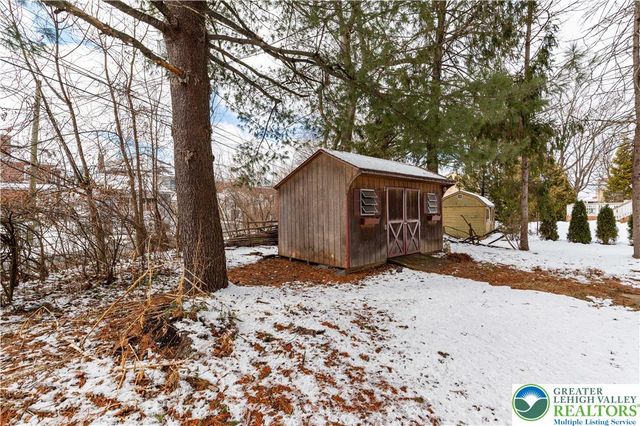 2020 Whitehall Avenue, South Whitehall Twp, PA 18104