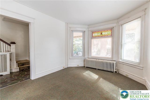 2020 Whitehall Avenue, South Whitehall Twp, PA 18104