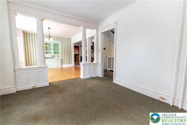 2020 Whitehall Avenue, South Whitehall Twp, PA 18104