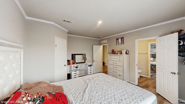 185 Waterfall Ln, Kyle, TX 78640