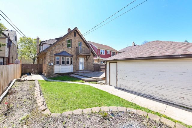 5618 Auer AVENUE, Milwaukee, WI 53216
