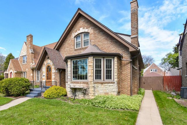 5618 Auer AVENUE, Milwaukee, WI 53216