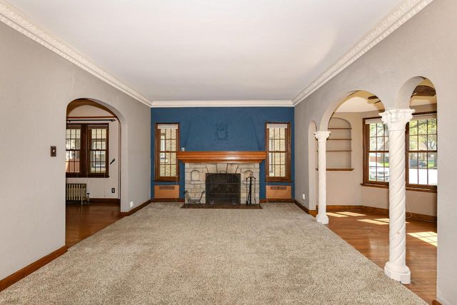 5618 Auer AVENUE, Milwaukee, WI 53216
