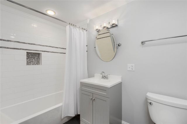 161 Seawynds Drive, North Kingstown, RI 02852