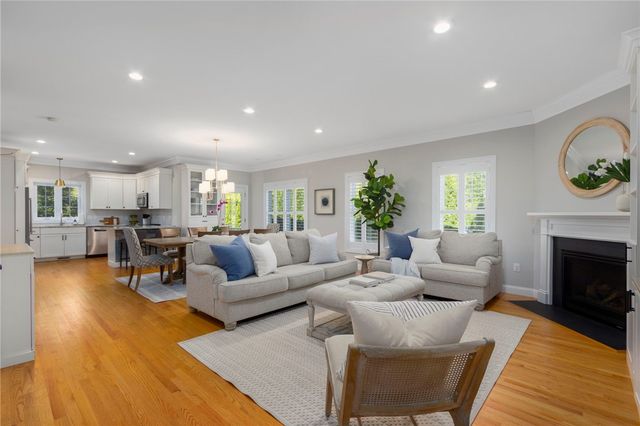161 Seawynds Drive, North Kingstown, RI 02852