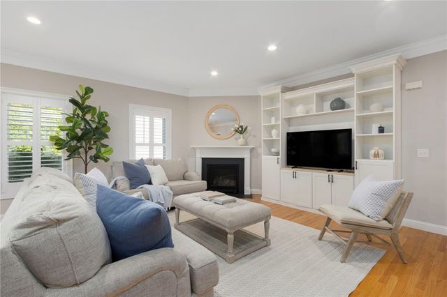 161 Seawynds Drive, North Kingstown, RI 02852