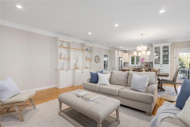 161 Seawynds Drive, North Kingstown, RI 02852