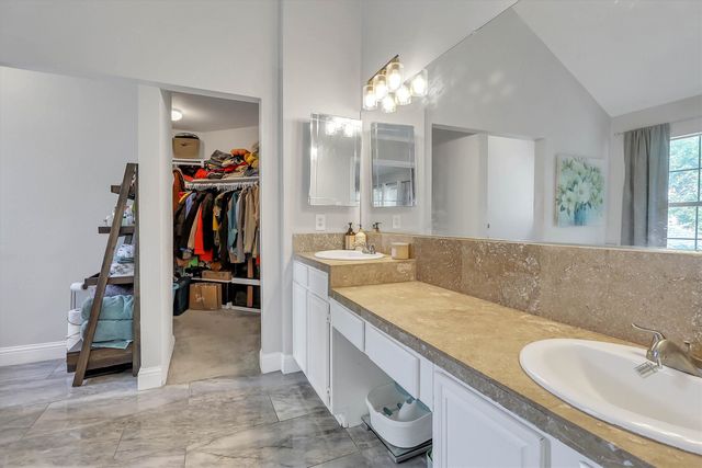 5605 Luna Drive, Rowlett, TX 75088