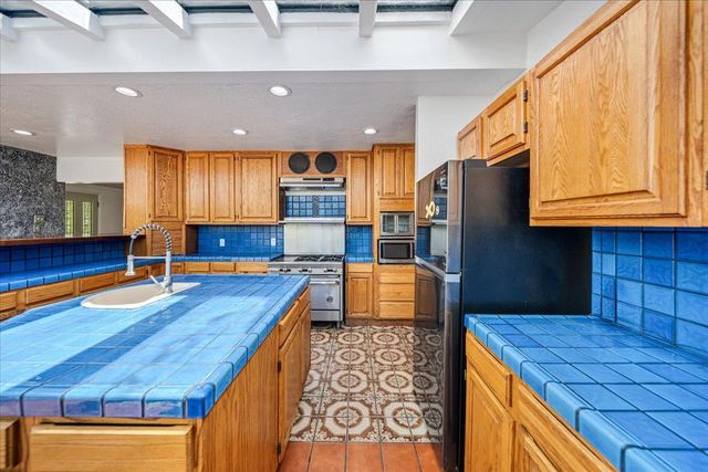 5599 Branciforte Drive, Santa Cruz, CA 95065