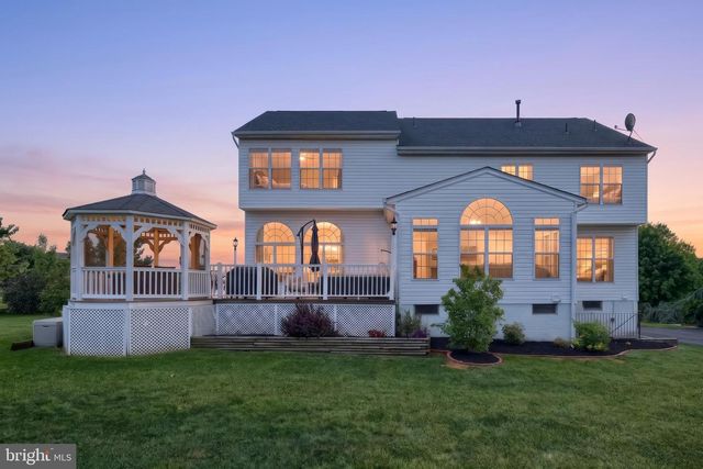 7653 PLAYER BLVD, Seven Valleys, PA 17360