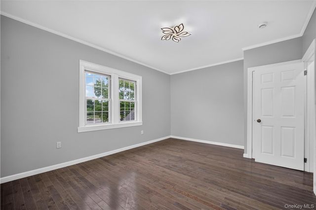 94-45 243rd Street, Floral Park, NY 11001