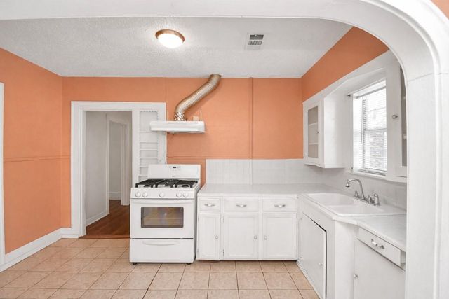 1433 Scharpe Street, Houston, TX 77023