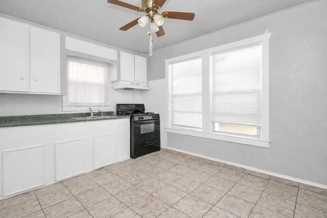 1433 Scharpe Street, Houston, TX 77023