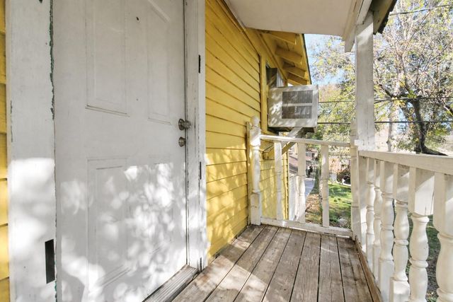 1433 Scharpe Street, Houston, TX 77023