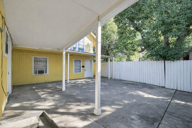 1433 Scharpe Street, Houston, TX 77023