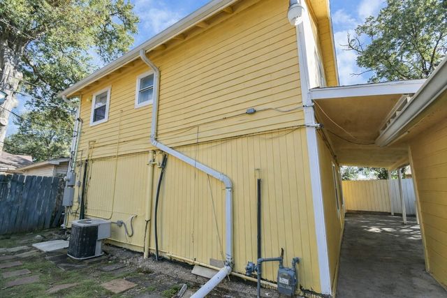 1433 Scharpe Street, Houston, TX 77023