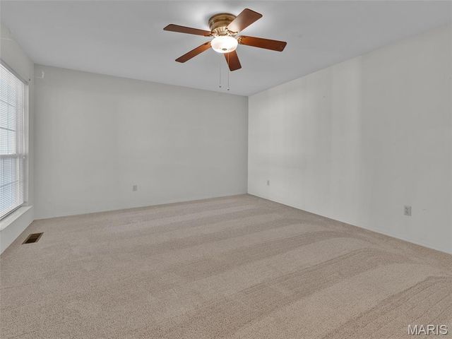 16005 Rose Wreath Lane, Florissant, MO 63034