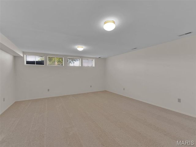 16005 Rose Wreath Lane, Florissant, MO 63034