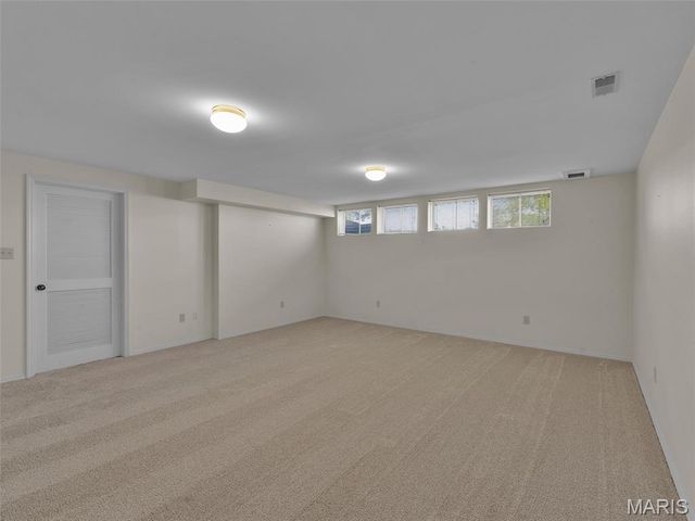 16005 Rose Wreath Lane, Florissant, MO 63034