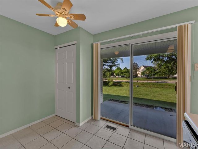 16005 Rose Wreath Lane, Florissant, MO 63034