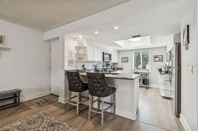 104 E CYPRESS COURT 104, Oldsmar, FL 34677