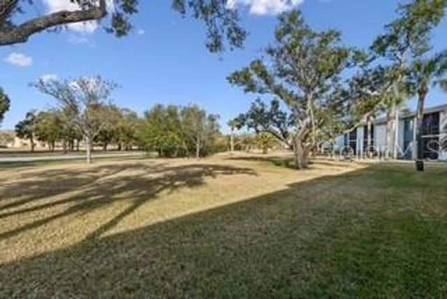 104 E CYPRESS COURT 104, Oldsmar, FL 34677