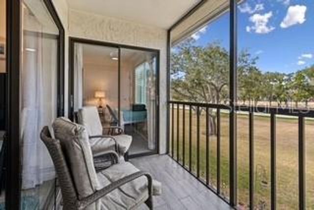 104 E CYPRESS COURT 104, Oldsmar, FL 34677