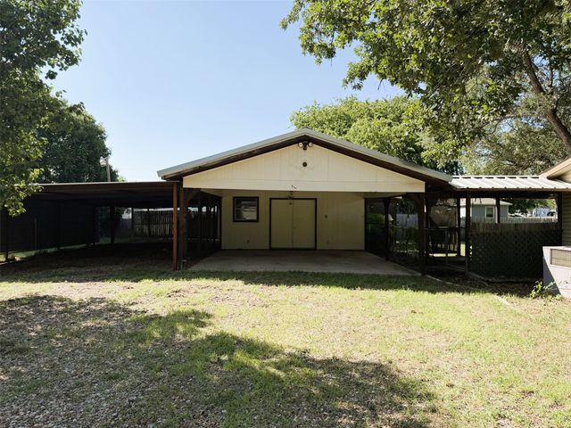 310 Taurus Road, Granbury, TX 76049