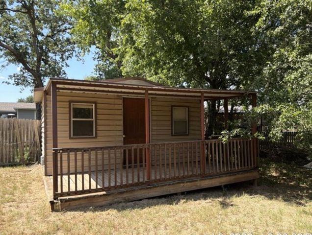 310 Taurus Road, Granbury, TX 76049