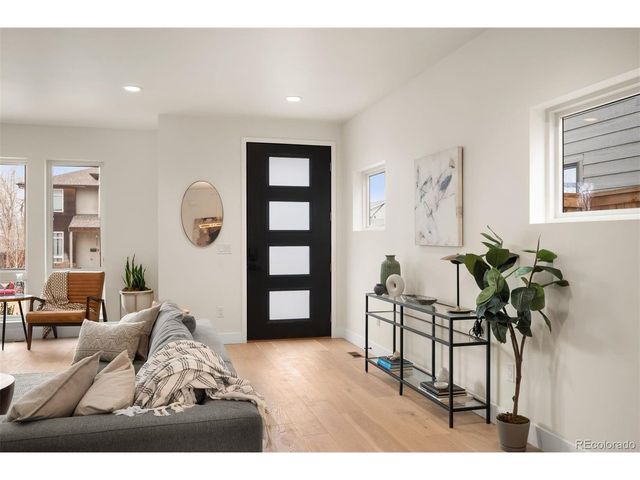 2198 S Sherman St, Denver, CO 80210