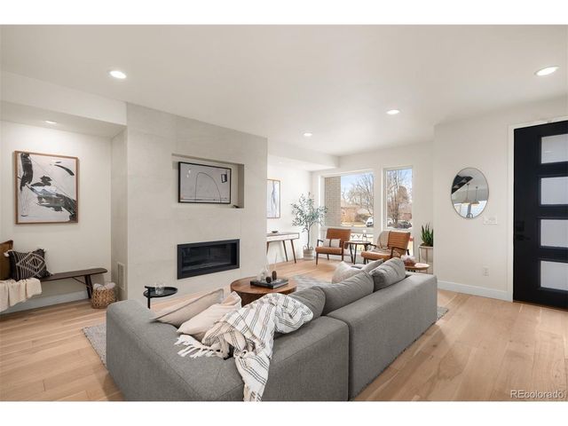 2198 S Sherman St, Denver, CO 80210