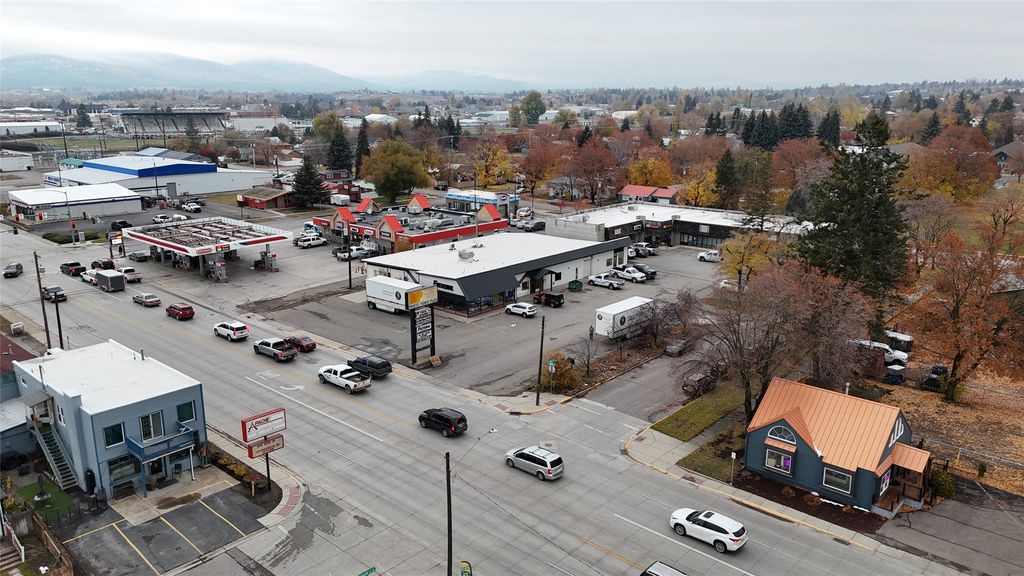 405 W Idaho Street, Kalispell, MT 59901 photo 5