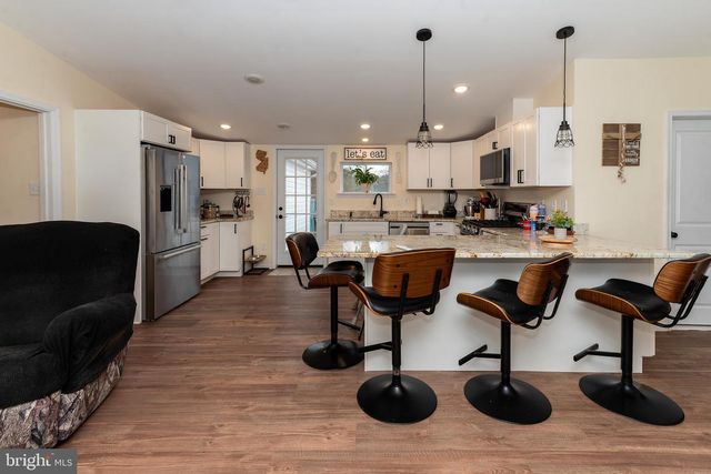 997 WILLIAMSTOWN RD, Franklinville, NJ 08322