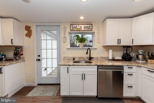 997 WILLIAMSTOWN RD, Franklinville, NJ 08322