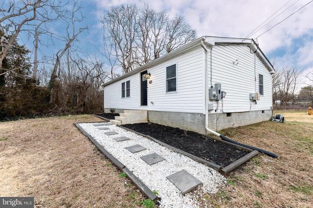 997 WILLIAMSTOWN RD, Franklinville, NJ 08322