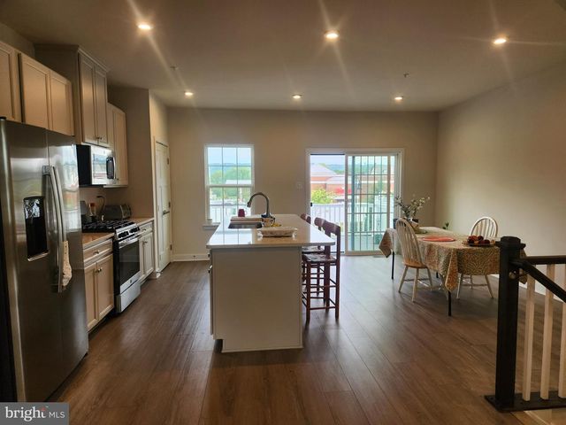 130 ARCADIA WAY, Exton, PA 19341