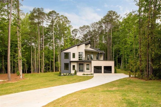 6275 Campbellton Road, South Fulton, GA 30331