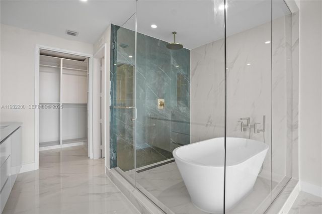 700 NE 24th St 602, Miami, FL 33137