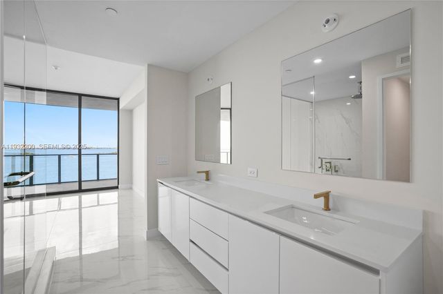 700 NE 24th St 602, Miami, FL 33137