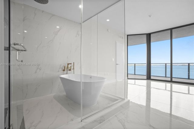 700 NE 24th St 602, Miami, FL 33137