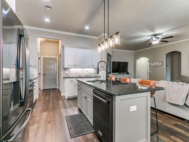 12108 SW 17th Street, Yukon, OK 73099