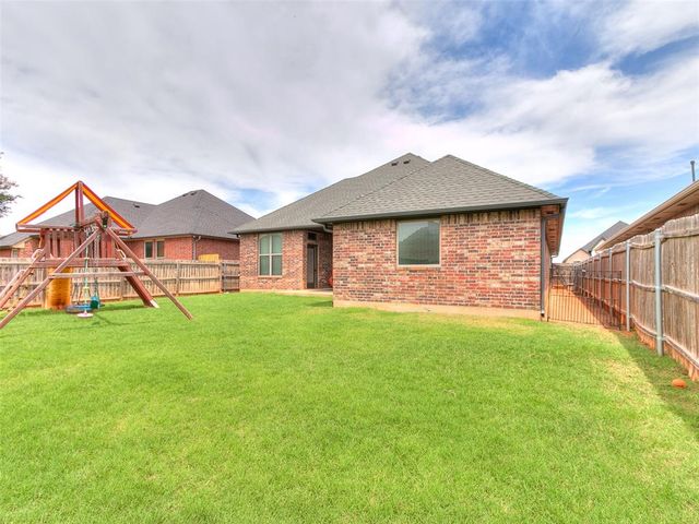 12108 SW 17th Street, Yukon, OK 73099