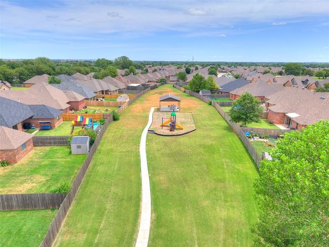 12108 SW 17th Street, Yukon, OK 73099
