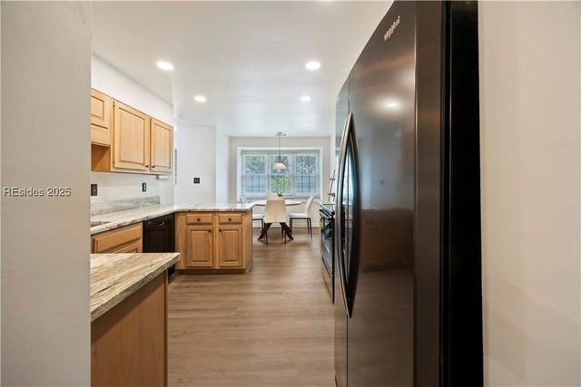 70 Shipyard Dr Apt 148, Hilton Head Island, SC 29928