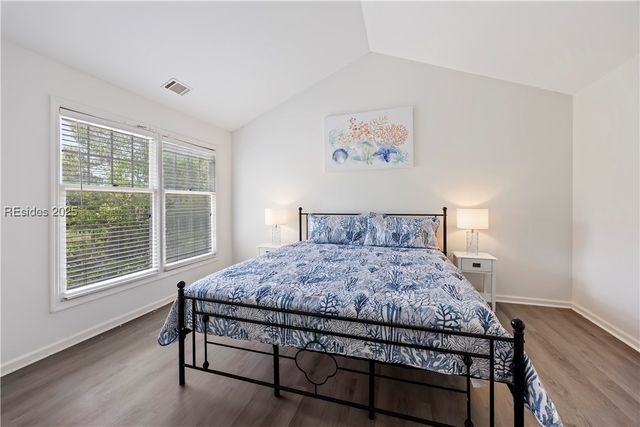 70 Shipyard Dr Apt 148, Hilton Head Island, SC 29928